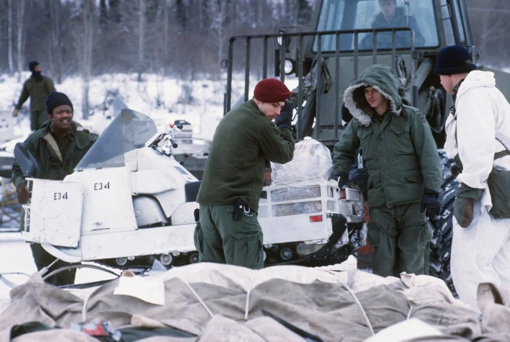 members-of-company-c-4th-battalion-327th-infantry-from-richardson-off-load-cc8273.webp