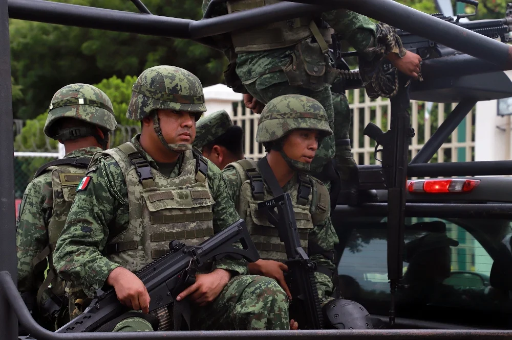 mexico-15k-troops-us-border.jpg