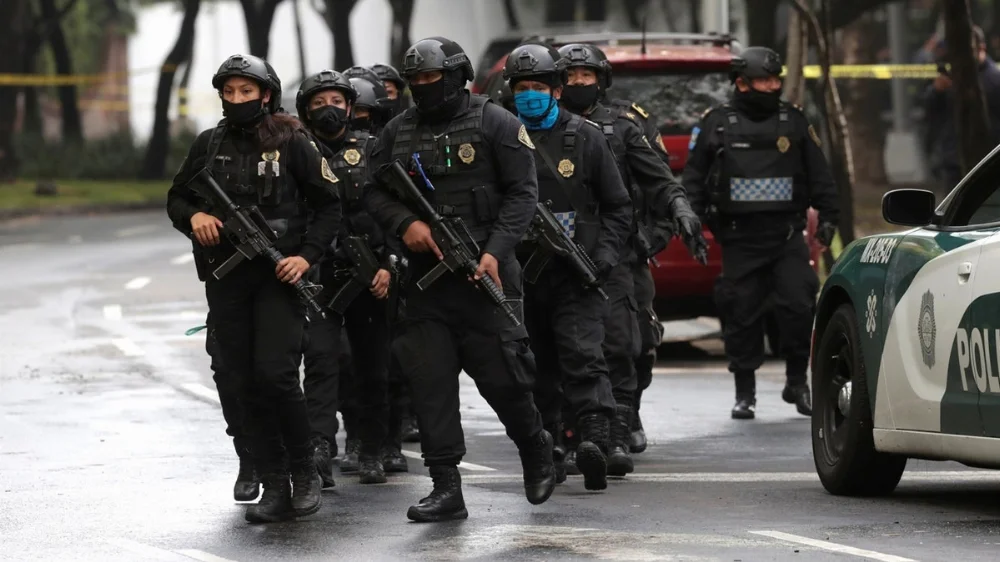 mexico-city-police-REUTERS.jpg