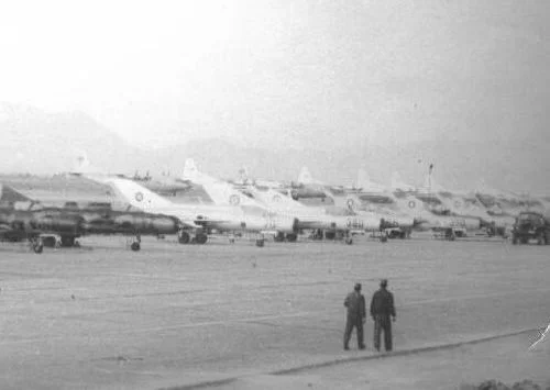 MiG-21 AAF 026, bis 322 Regiment con 927th IAP V-VS en Bagram 1983.jpg