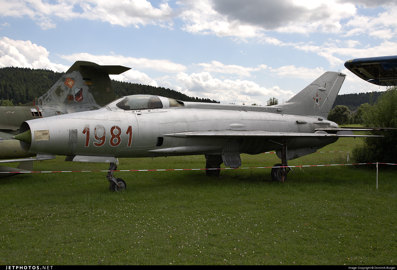 Mikoyan-Gurevich MiG-21F-13 Fishbed C.jpg