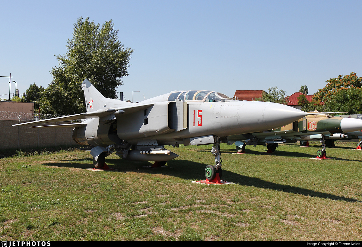 Mikoyan-Gurevich MiG-23UB Flogger C.jpg