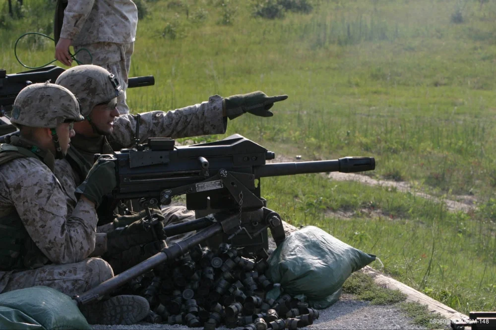 mk19-grenade-launcher-006.jpg