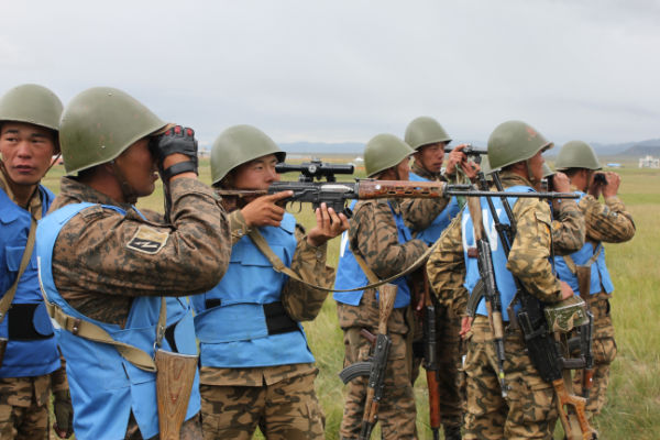 Mongolian Soldiers (2).JPG