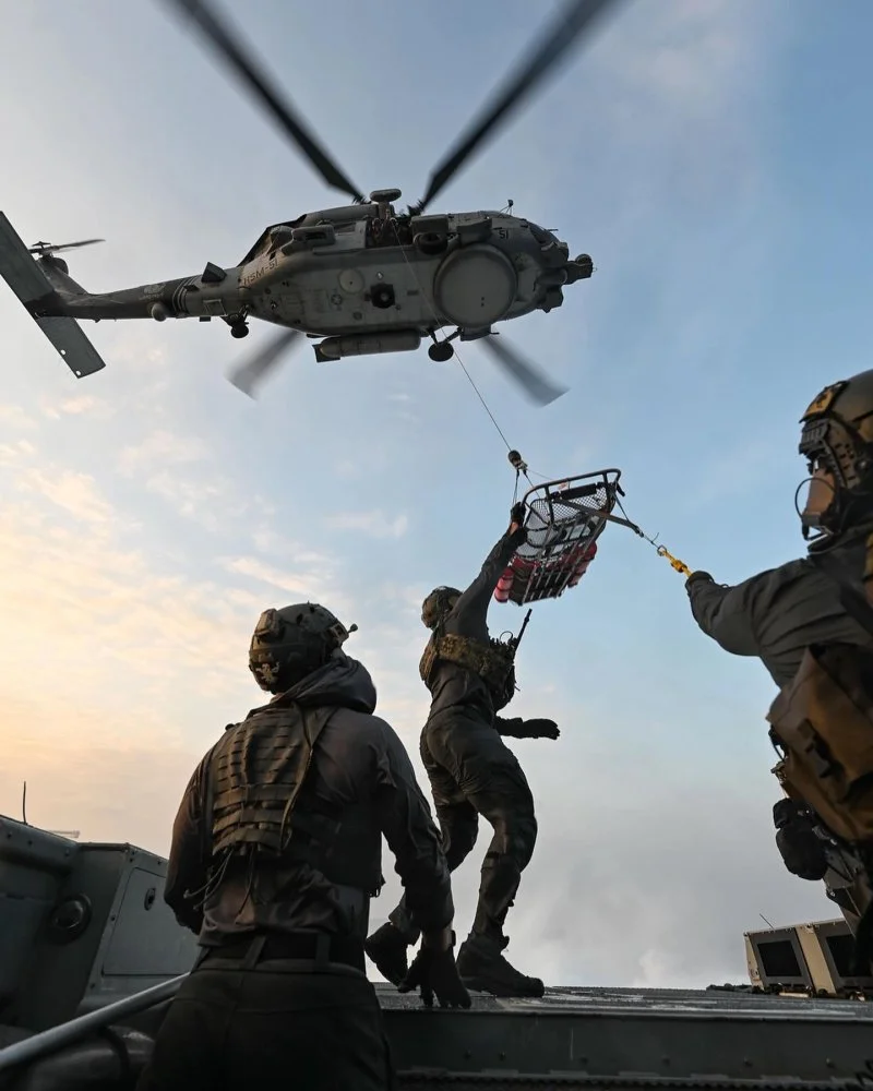 Navy SEALs aboard a Combatant Craft Medium (CCM)1.webp