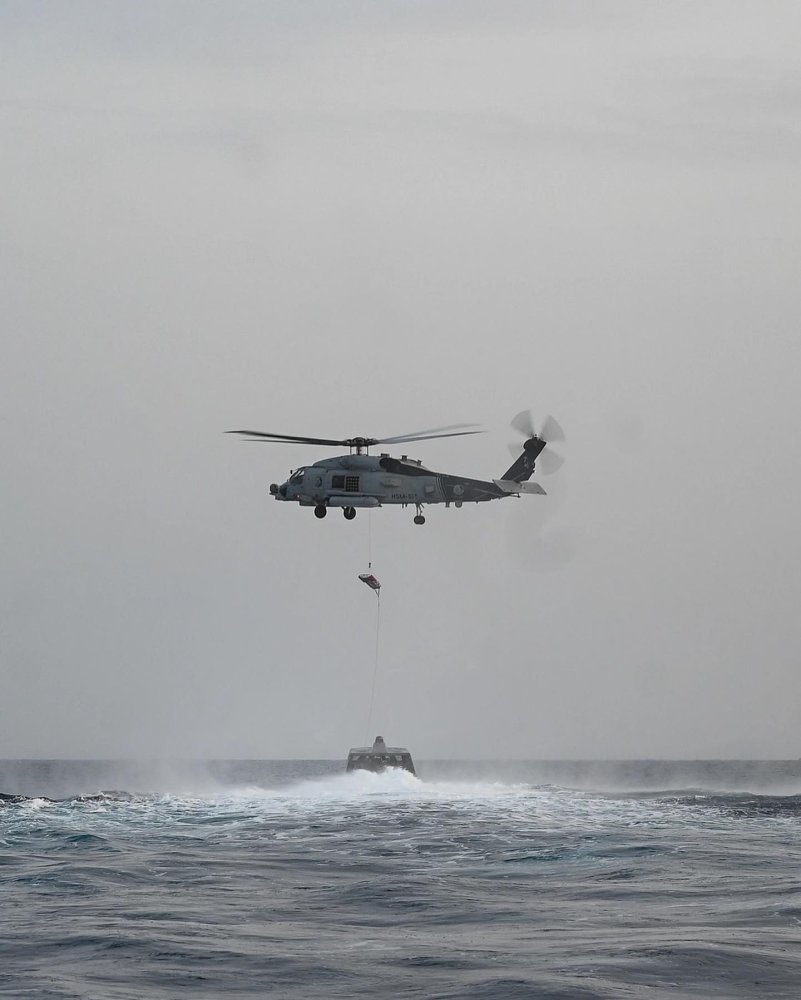 Navy SEALs aboard a Combatant Craft Medium (CCM)2.jpg