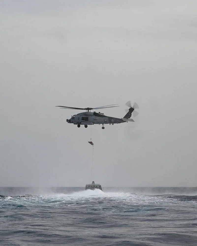 Navy SEALs aboard a Combatant Craft Medium (CCM)2.webp