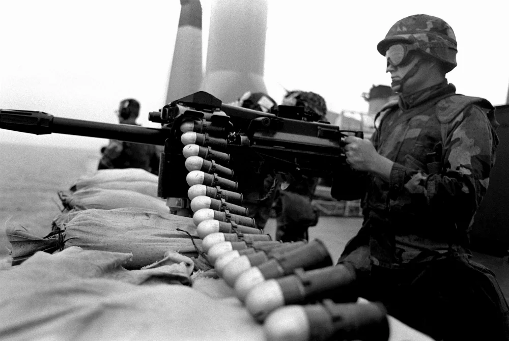 omatic-grenade-launcher-on-the-deck-of-cc4f1d-1600.webp