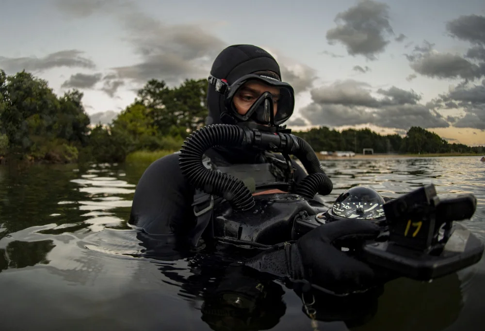 pecial-Operators-from-Naval-Special-Warfare-NSW-05.webp pecial-Operators-from-Naval-Special-Warfare-NSW-05.webp