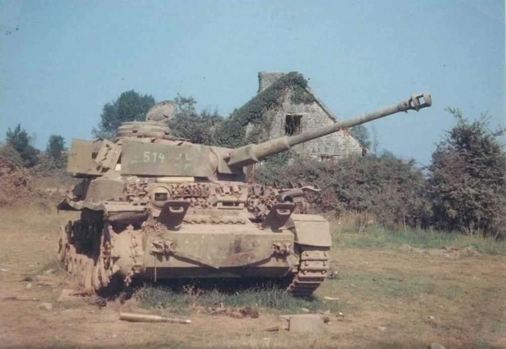 Pz-Kpfw-IV-Ausf-division-Panzer-Lehr-Division.webp