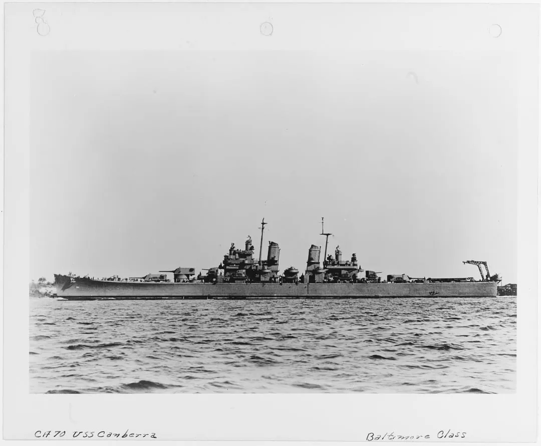ra-ca-70-underway-circa-late-1943-v0-2wbxa3fec11e1.webp