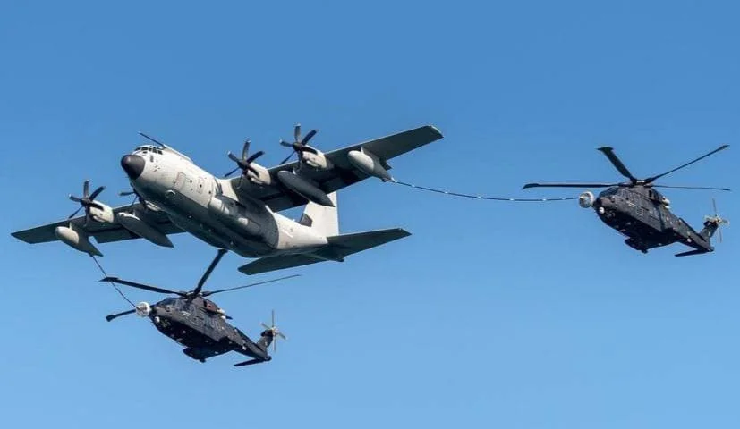 refueling Italian helicopters HH-101A from a KS-130J.webp