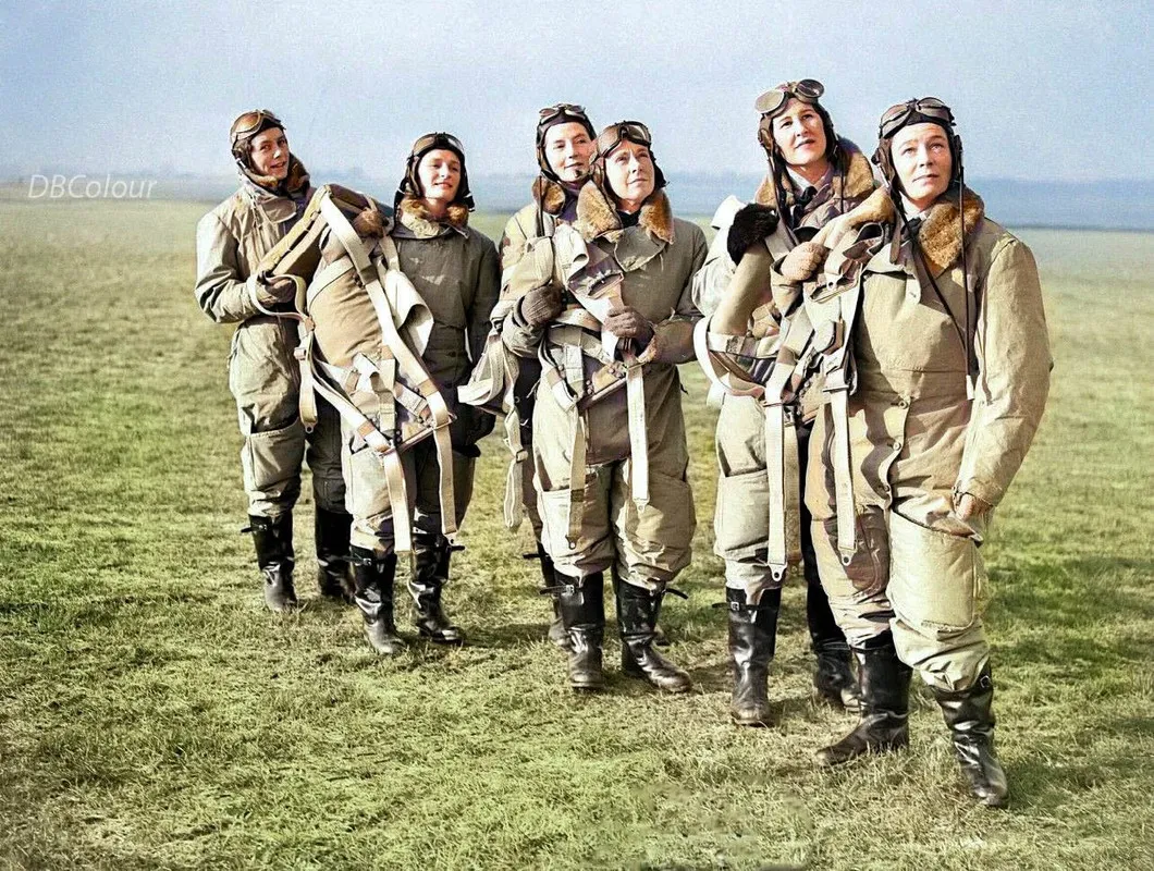 ROYAL-AIR-FORCE-Attagirls-11.webp
