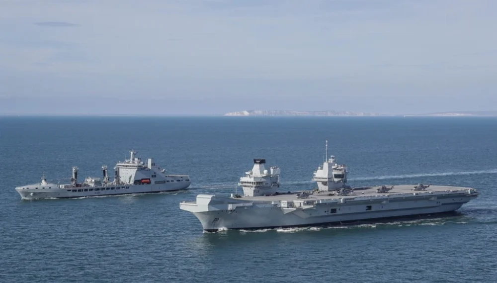 Royal-Navy-aircraft-carrier-HMS-Queen-Elizabeth.png