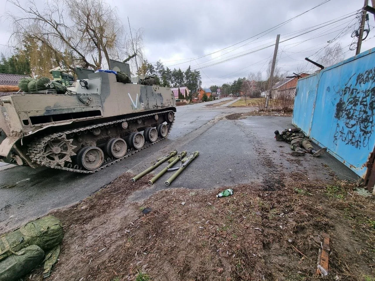 Russian BTR-MD abandoned after Hostomel battle (2022) (1).webp