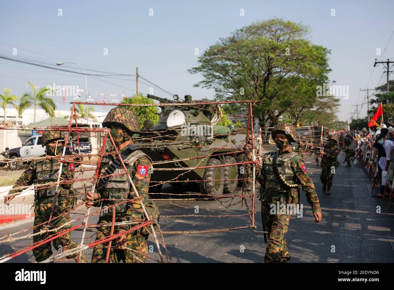 soldiers-carrying-barricades-along-the-streets-in-front-of-the-central-bank-building-during-t...webp