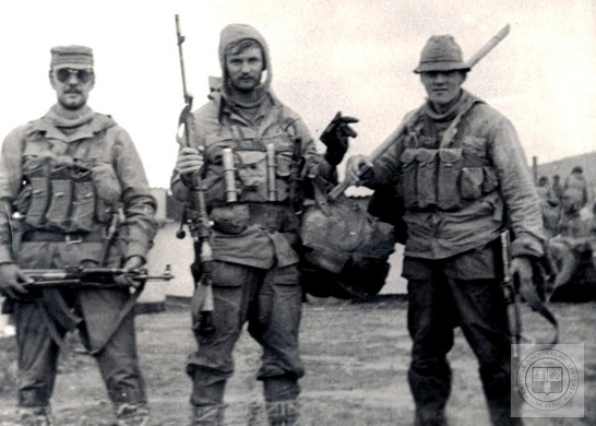 Soviet Latvian soldiers in Afghanistan (2).jpg