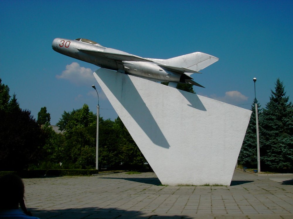 Soviet MiG-19P (30 red) at Tiraspol.jpg