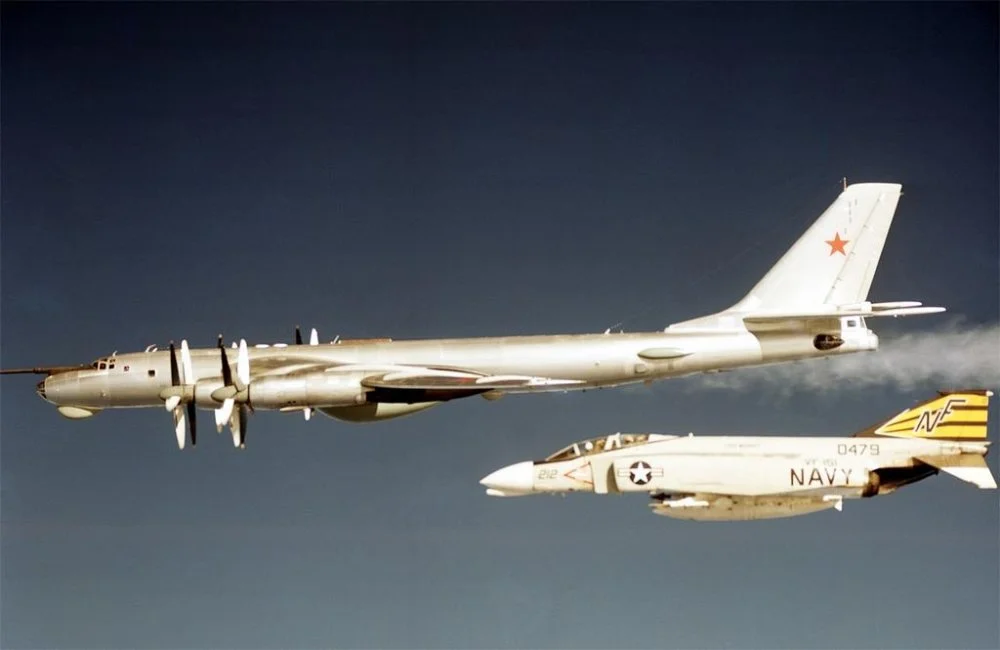 Soviet Tu-95 Bear D.webp