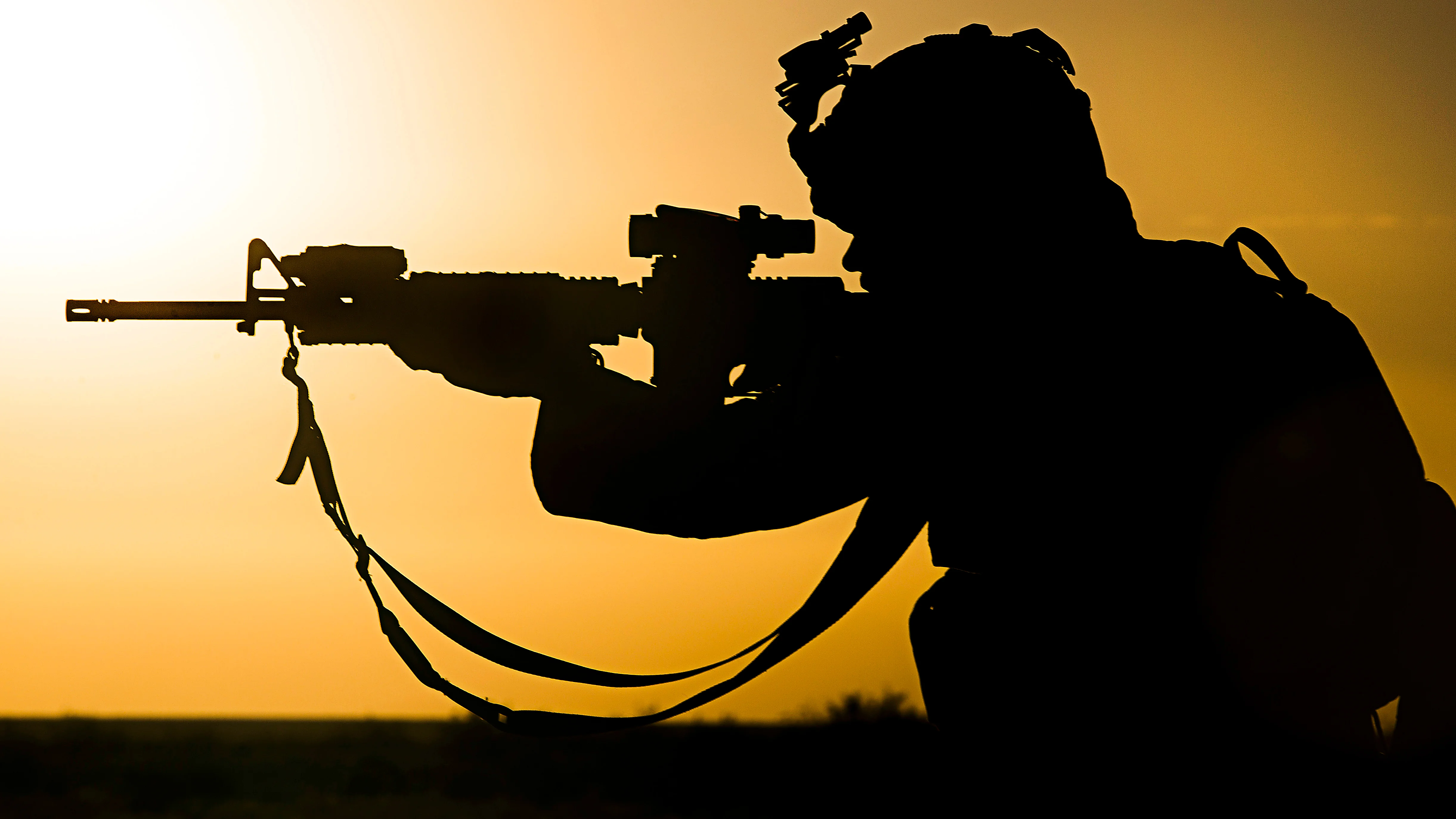 Sunset M16 Shooter 1.webp