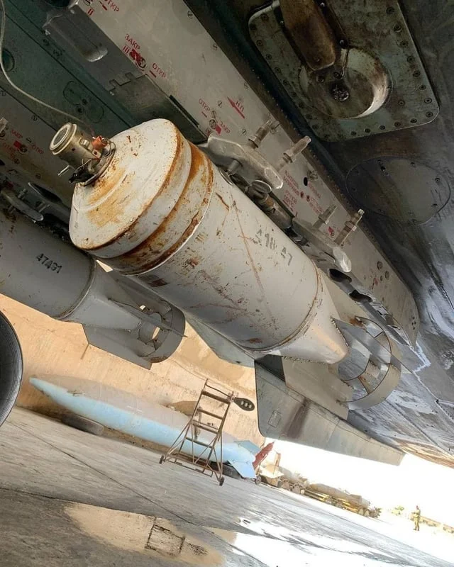 syrian-sukhoi-su-24m2-album-v0-gn2yrs4e6uk91.webp