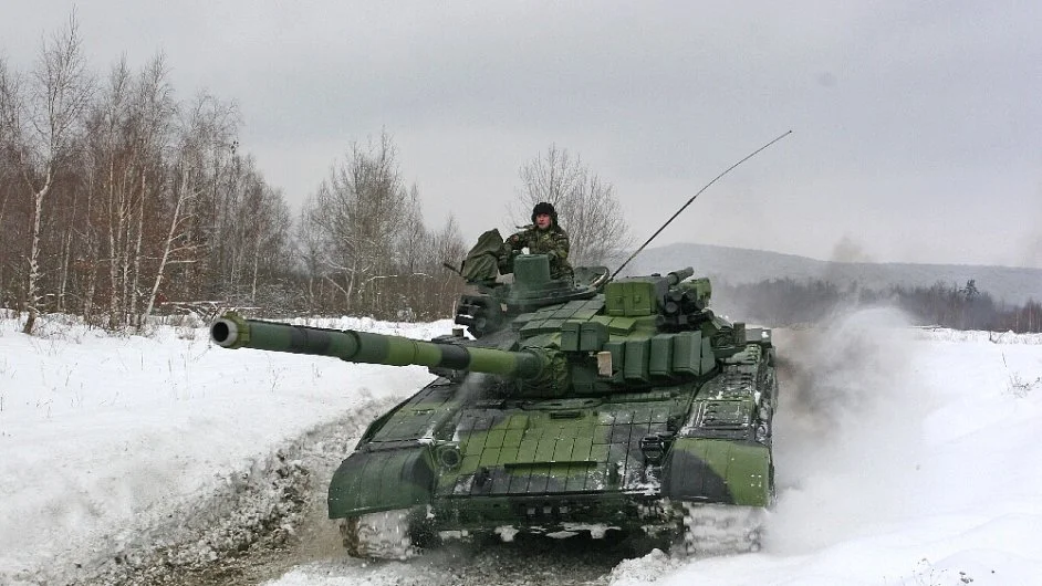 t-72m4-cz-14.webp