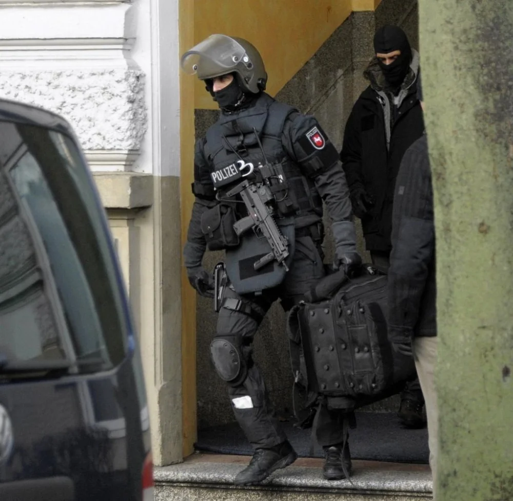 t-in-Mindener-Mehrfamilienhaus-nach-Todesschuetzen.webp