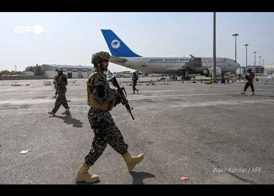 taliban leaders guards.jpg