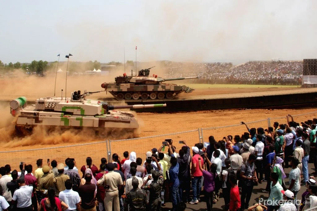 tanks-during-defexpo-2016-at-naqueri-plateau-in-403495.webp