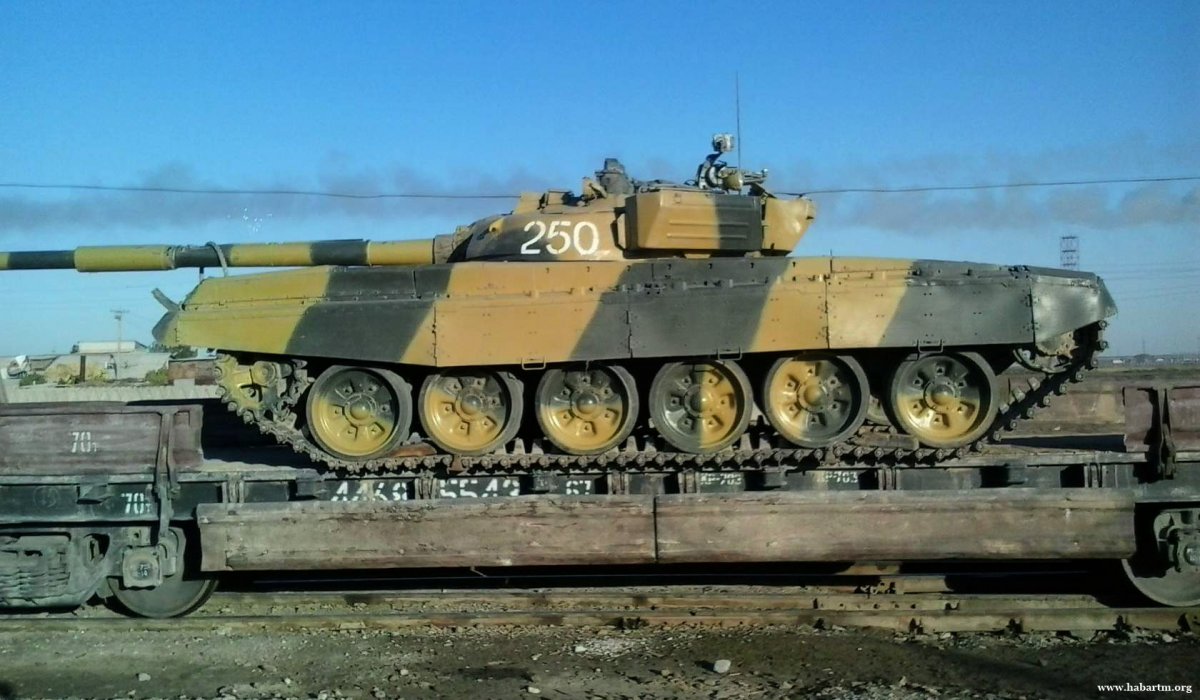 Turkmen Army T-72A  tank.jpg