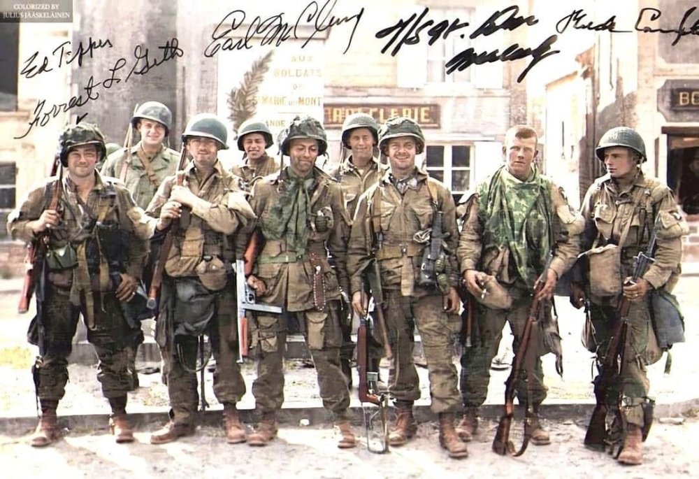 US paratroopers of Easy Company, 506th PIR of the 101st Airborne Division.jpg