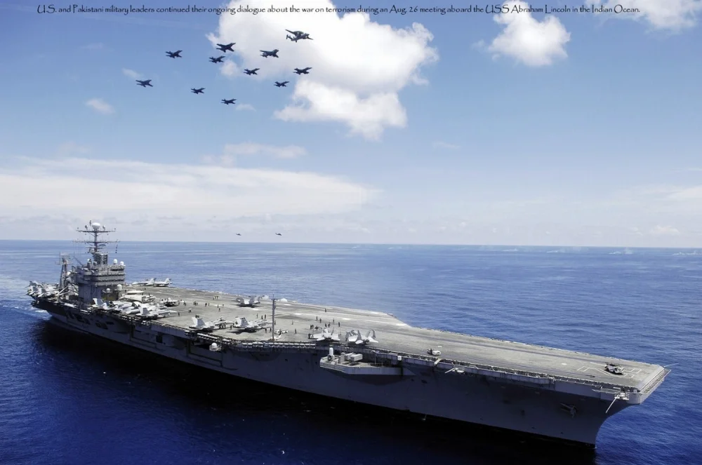 USS-Abraham-Lincoln-72-Z1.webp