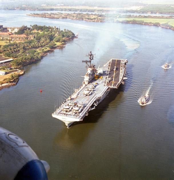 USS Hornet2.jpg