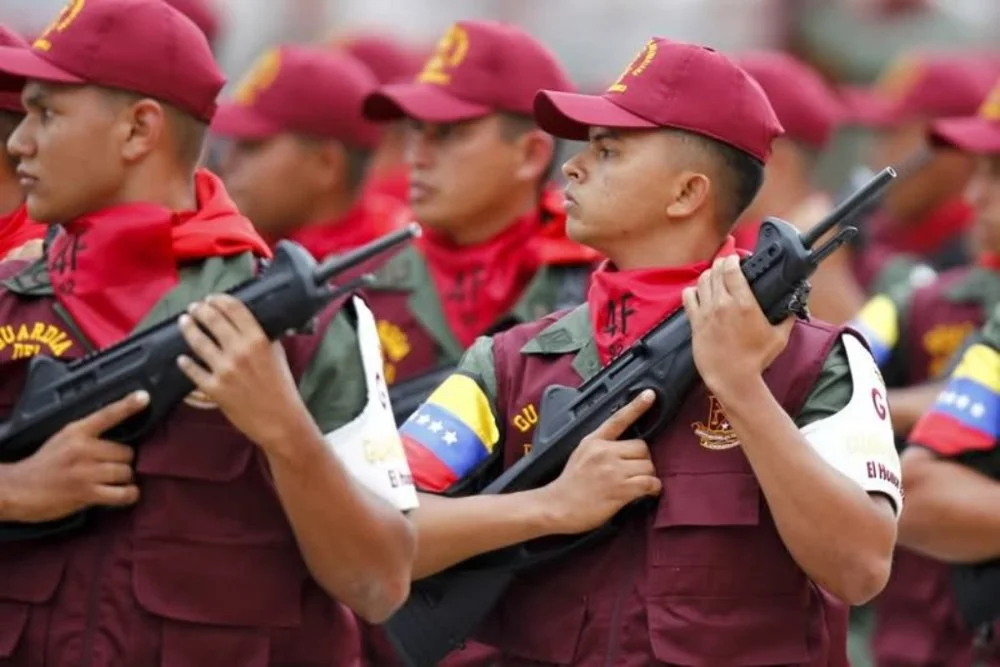 Venezuelan army Russian-made T-72B1 tanks march during a military parade to commemorate the 2...webp