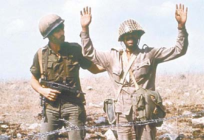 yom-kippur-war-photo-david-rubinger.jpg