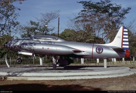 Nicaragua T-33A (310) in his land (February 1978).jpg