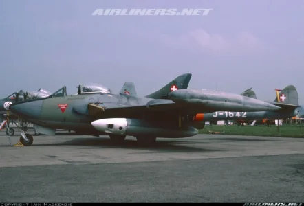 Swiss Venom FB.50 (J-1642, 852) fitted with recce pod at Dubendorf (26 August 1983).webp