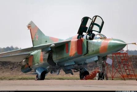 Belarus MiG-23UB (93 black) at Baranovichi (29 April 2006).webp