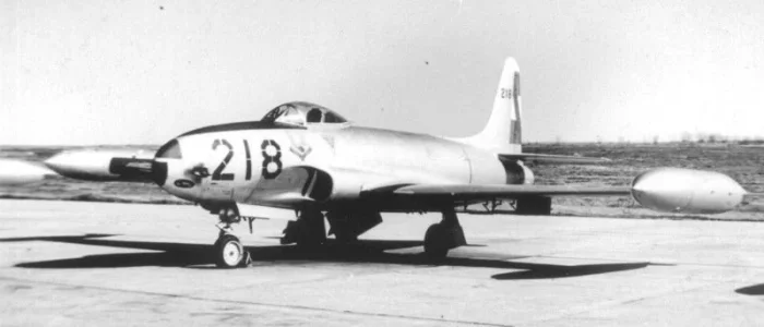 Uruguayan F-80C (218) on ground.webp