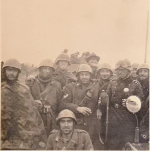 Somewhere in Russia Italian and German soldiers image.webp