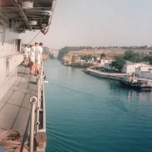 HMS Brave - Corinth Canal, May 94