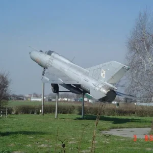 MiG-21