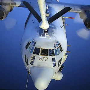 AC-130H Spectre refuelling