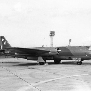 17 Sqn, Canberra PR.7, WH798 'W' At RAF Benson, 13 Sep 68