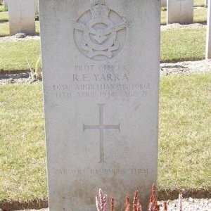 Pilot Officer Robert Ernest Yarra Grave