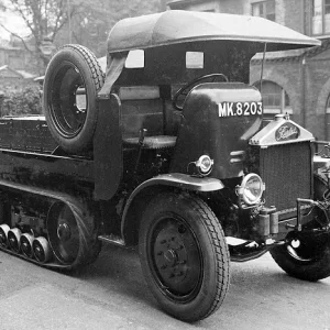 57 2 Burford Kegresse Artillery Tractor (1)