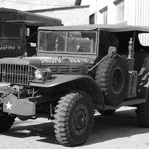 Command_Car_sur_base_Dodge_WC63-2_zpsb7eb9ce1