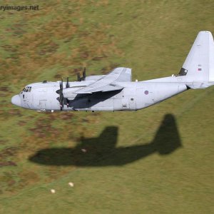 Low Flying RAF C-130