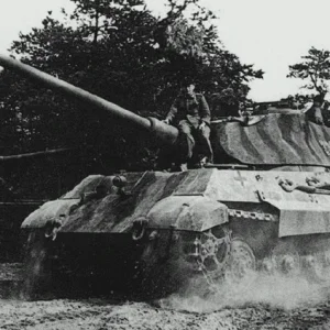 Panzerkampfwagen-tiger-ausf-b-sdkfz182-porsche-turret_8297249940_o ...