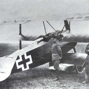 Fokker_Dr1_on_the_ground-e1430959194418